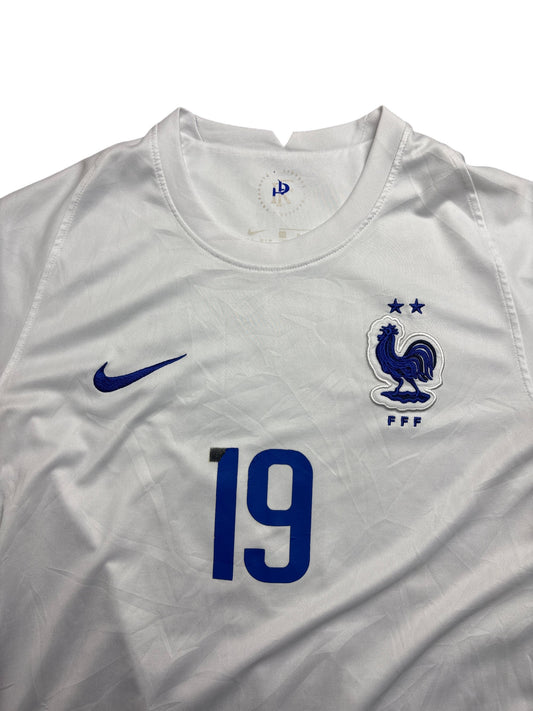 Vintage White Nike France Football Jersey Benzema 19 (M)