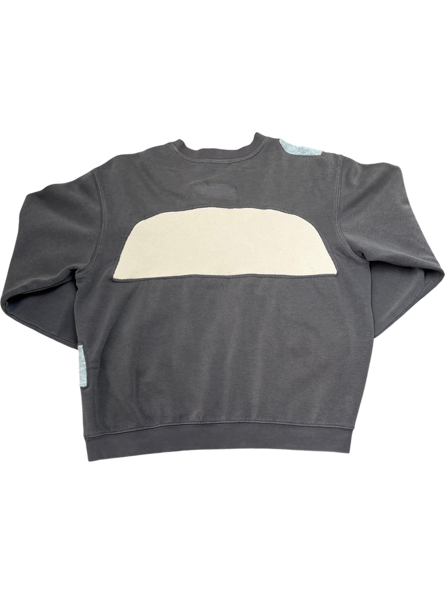 Vintage Grey Nike Sweatshirt (M)