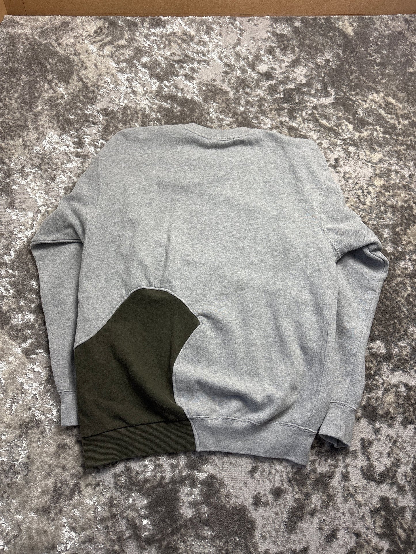 Vintage Grey Nike Sweatshirt (XL)