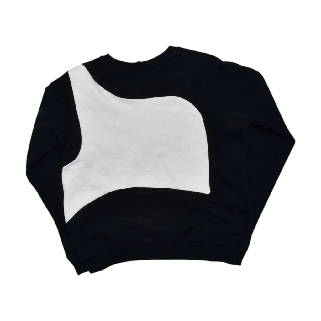 Vintage Black Nike Sweatshirt (XXS)