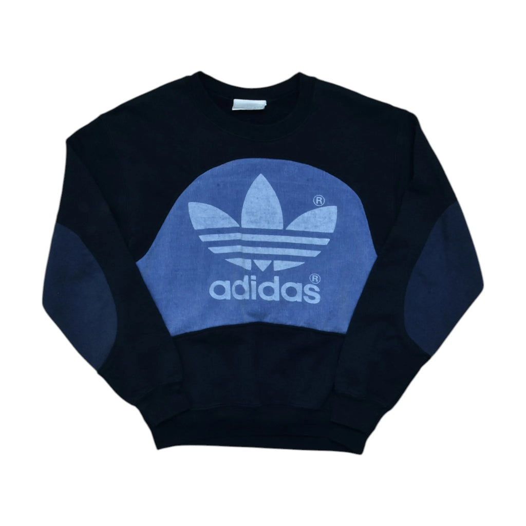 Vintage Black Adidas Sweatshirt (XXS)