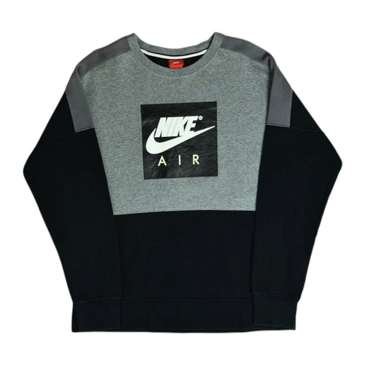 Vintage Black Nike Crewneck Sweatshirt (L)