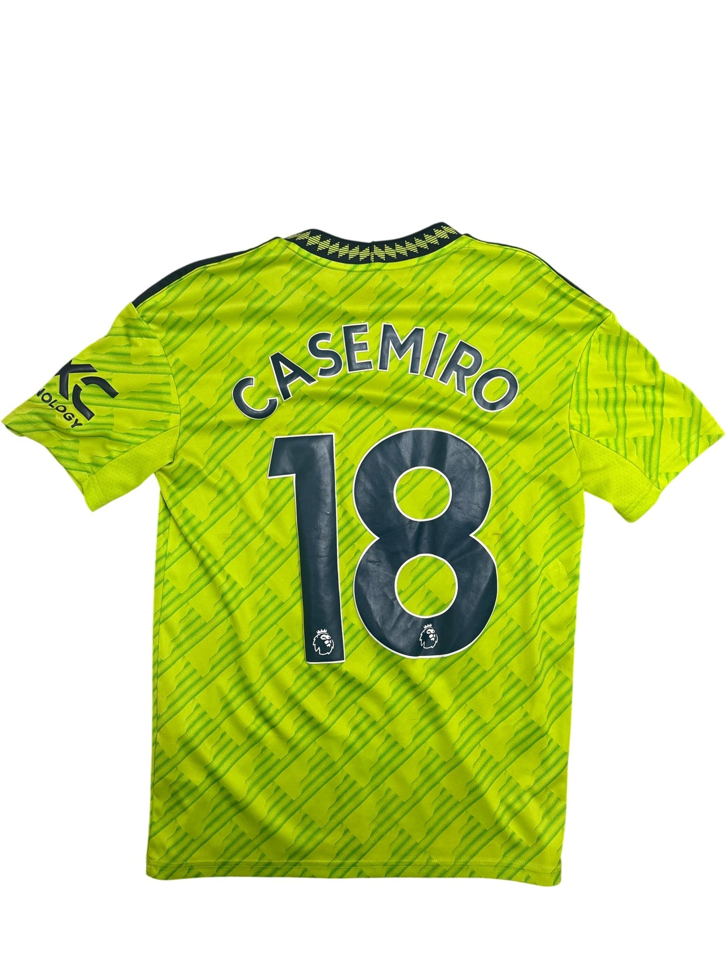 Vintage Yellow Adidas Manchester United Jersey Casemiro Kids 13-14 (XXS)