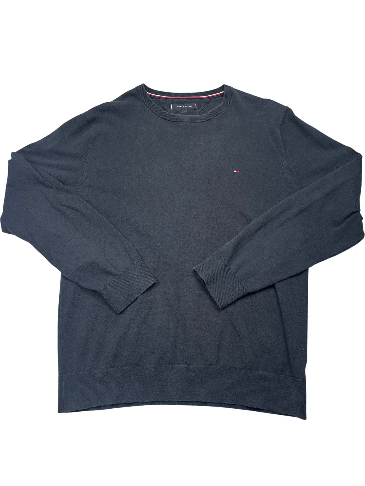 Vintage Black Tommy Hilfiger Sweater (L)
