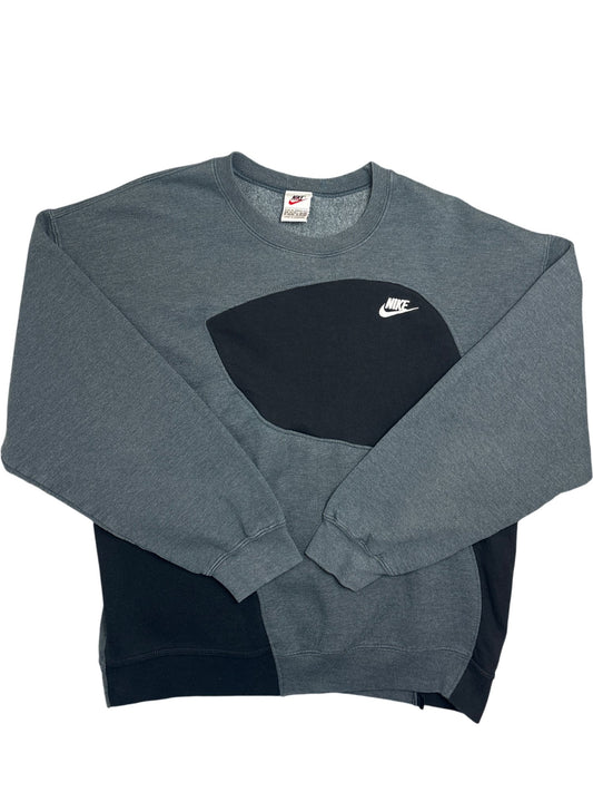 Vintage Grey Nike Sweatshirt 90s (XL)