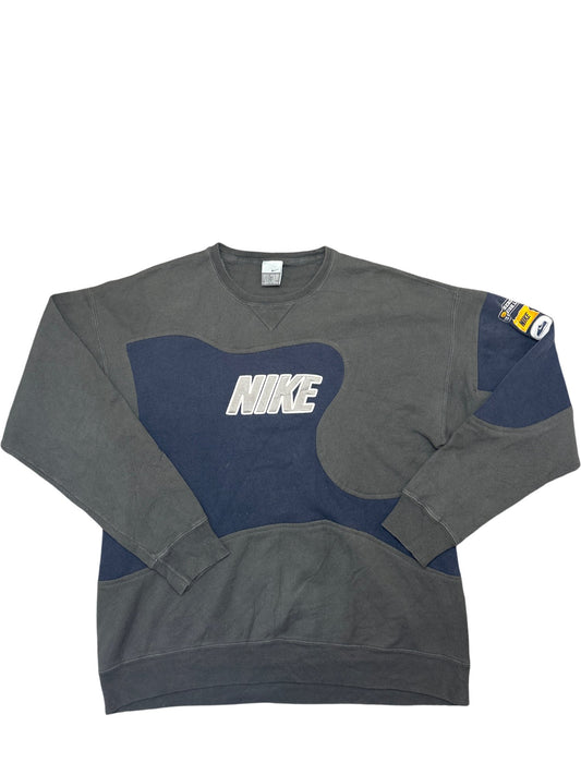 Vintage Grey Nike Sweatshirt 90s (L)