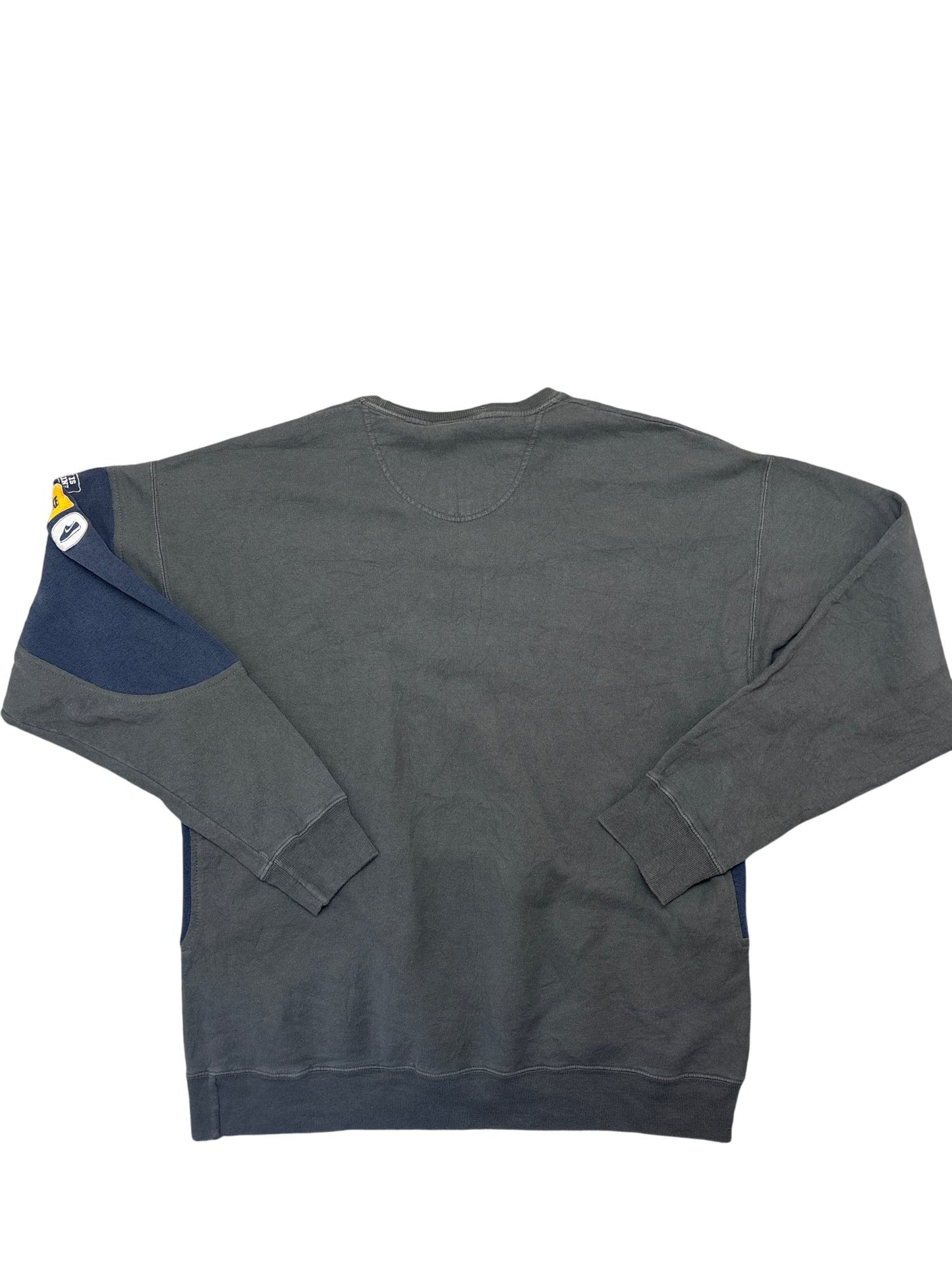 Vintage Grey Nike Sweatshirt 90s (L)