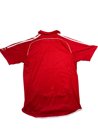 Vintage Red Adidas Liverpool Football Shirt 2000s (L)