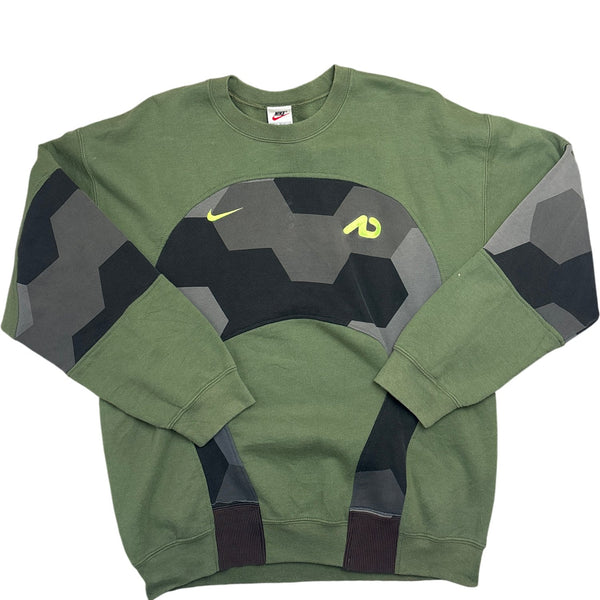 Vintage Green Nike Crewneck Sweatshirt ()