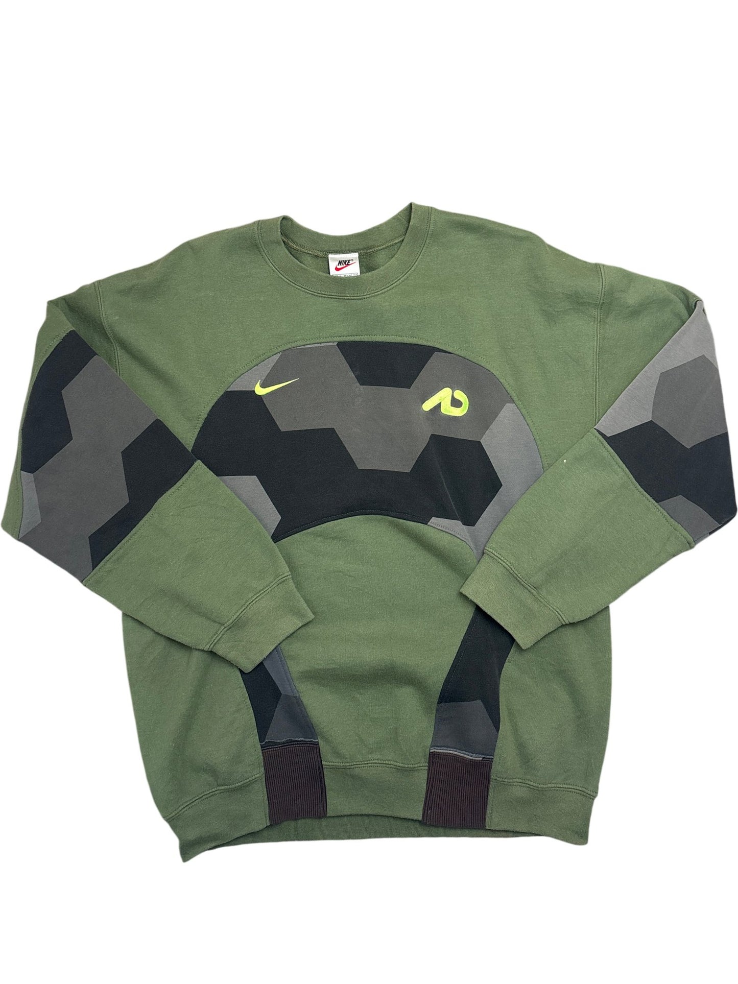 Vintage Green Nike Crewneck Sweatshirt ()