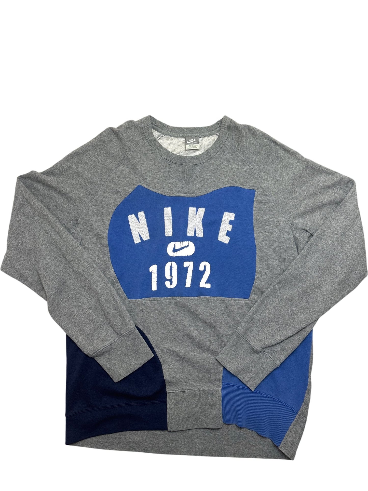 Vintage Grey Nike Crewneck Sweatshirt 1972 (M)