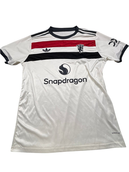 Vintage White Adidas Soccer Jersey Snapdragon (L)