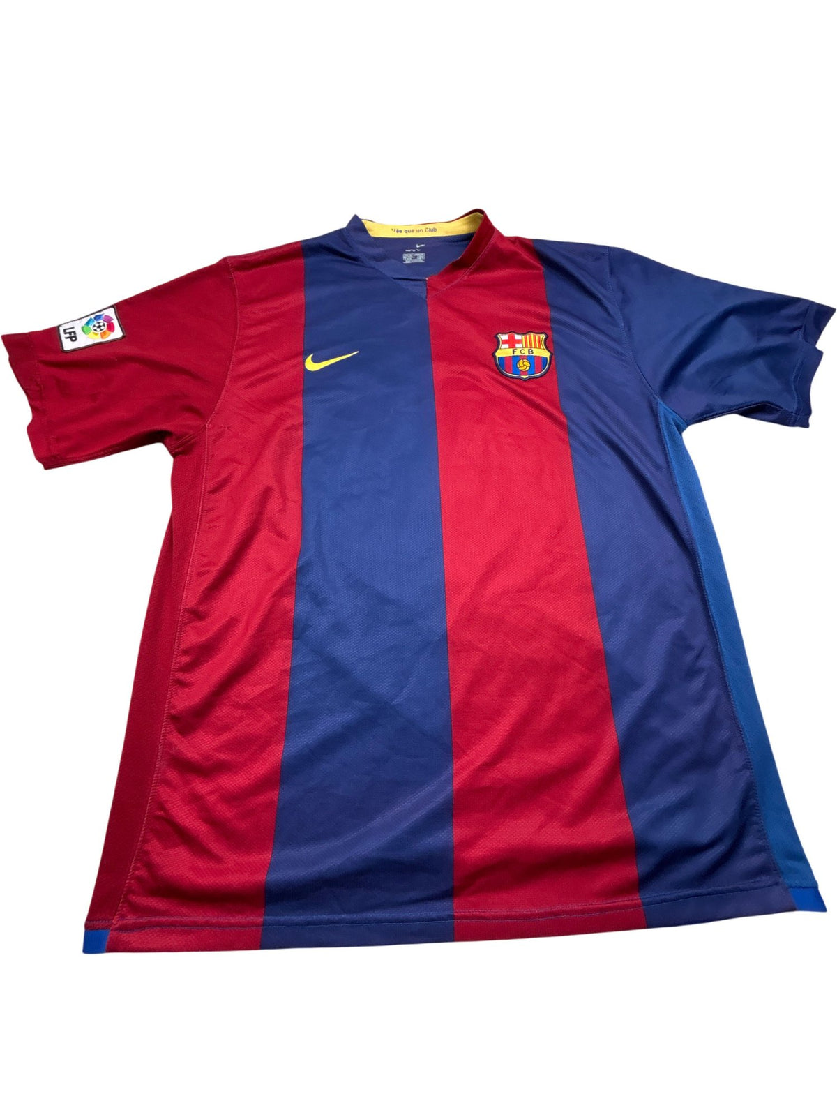 Vintage Barcelona Nike Football Jersey Ronaldinho 06/07 (XL)