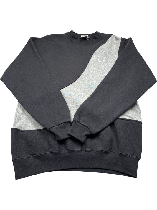 Vintage Black Nike Crewneck Sweatshirt 90s (L)