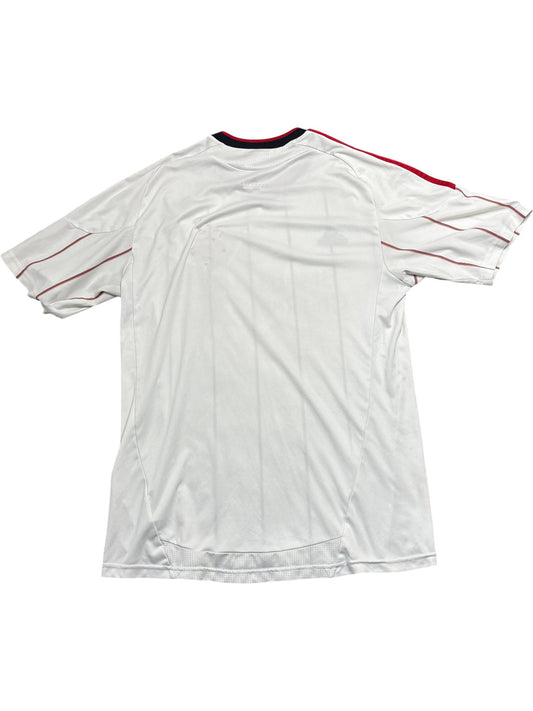 Vintage White Adidas Liverpool Jersey 2010 (S)