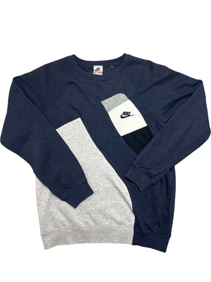Vintage Blue Nike Sweatshirt (M)