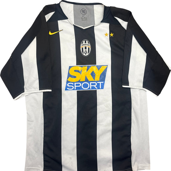 Vintage Black White Nike Juventus Jersey 2000s (L)