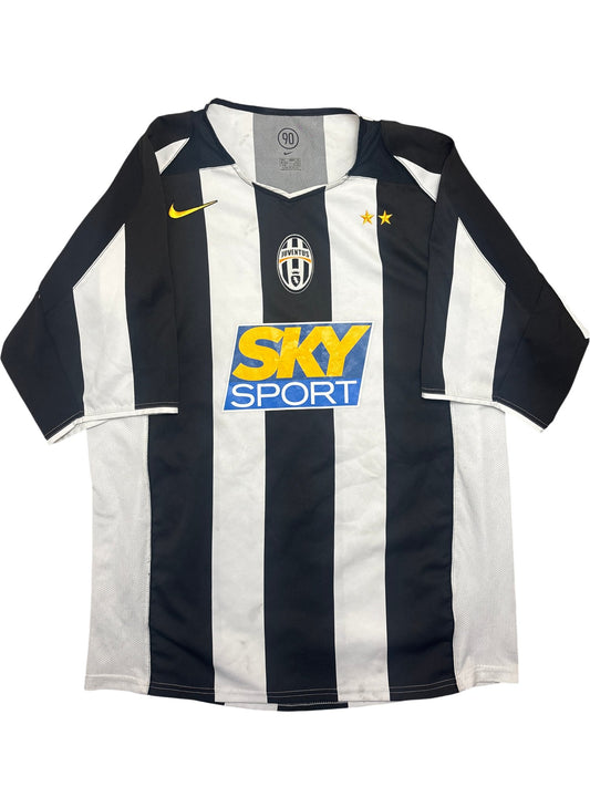 Vintage Black White Nike Juventus Jersey 2000s (L)
